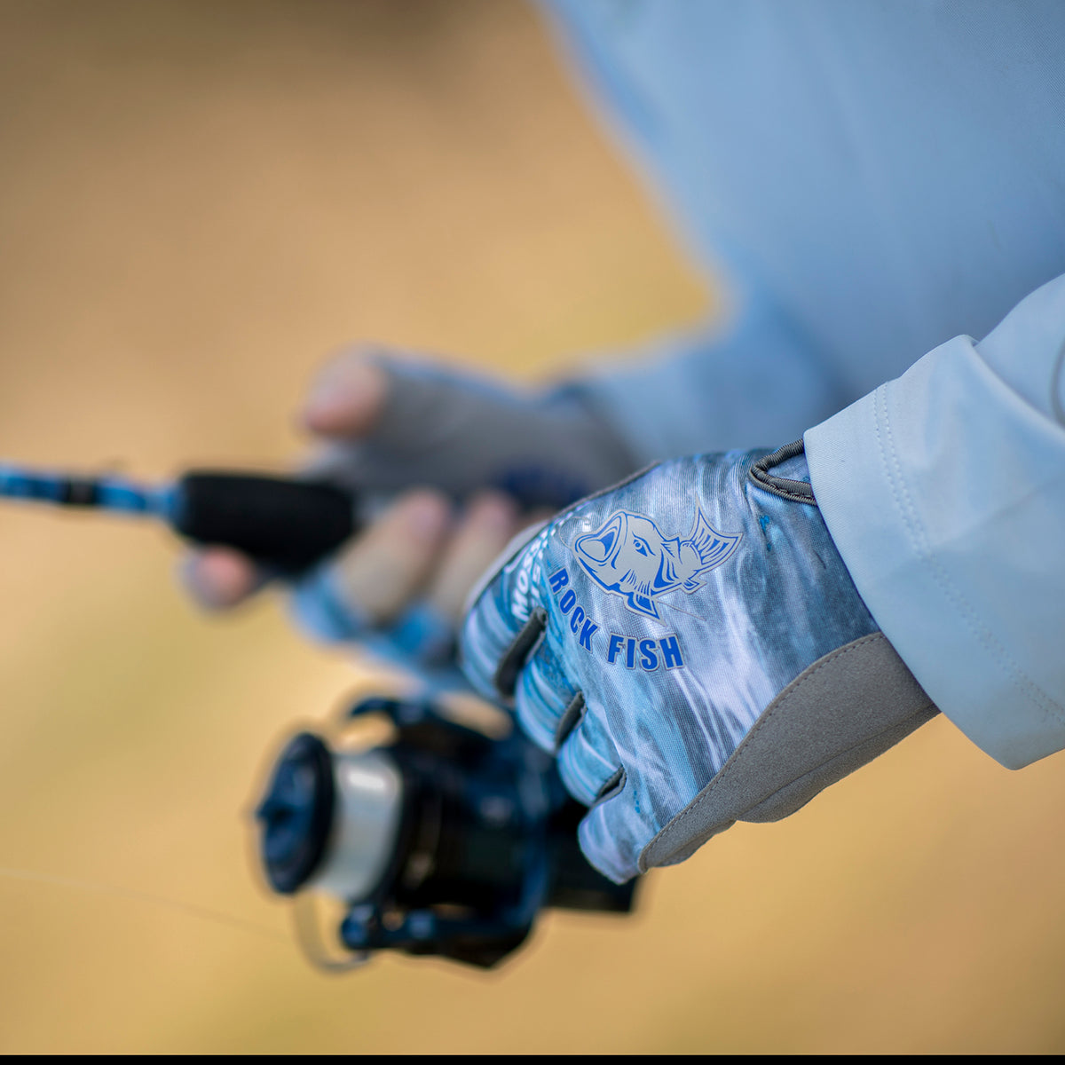 Cordova Mossy Oak, Steelhead, Half-finger Fishin #FP2000MSY - FP2000MSYM image 8