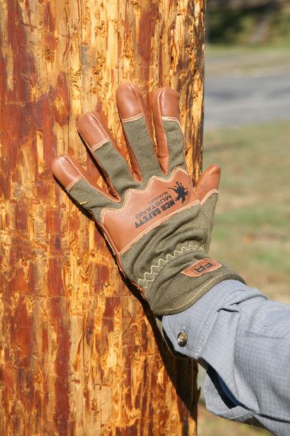 MU3624GFR - Mustang Utility Leather Drivers Work Gloves - Grain Goatskin with Double Palm - DuPont™ Kevlar ® Aramid Lined and Sewn - Nomex ® Back with Wing Thumb - Arc rating of 24.7 cal/cm²