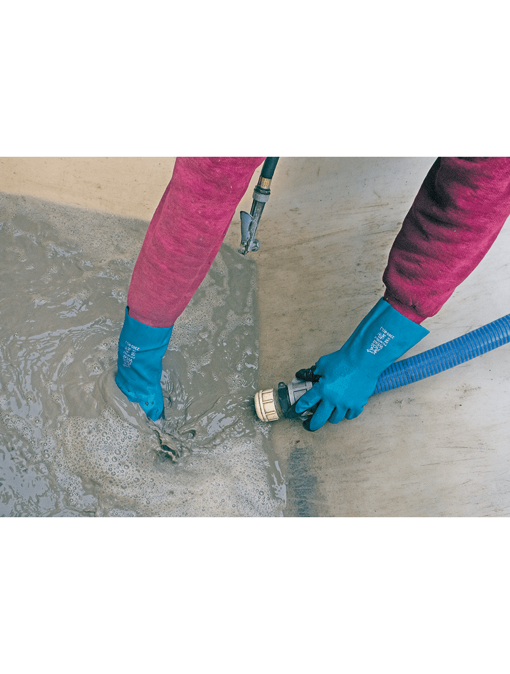 FrogWear® - 2360 - Chemical Handling Gloves - nitrile coating - black