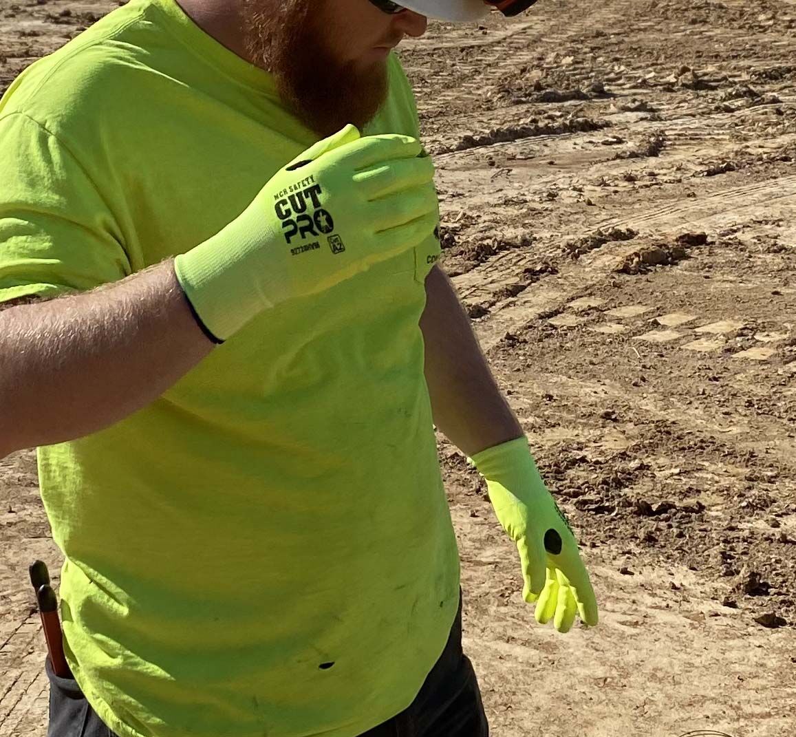 92728HV - MCR Safety CutPro® - 18 Gauge HyperMax® HPPE Shell - Hi Vis Cut Resistant Work Gloves - Nitrile Foam Coated Palm and Fingertips - Reinforced Thumb Crotch