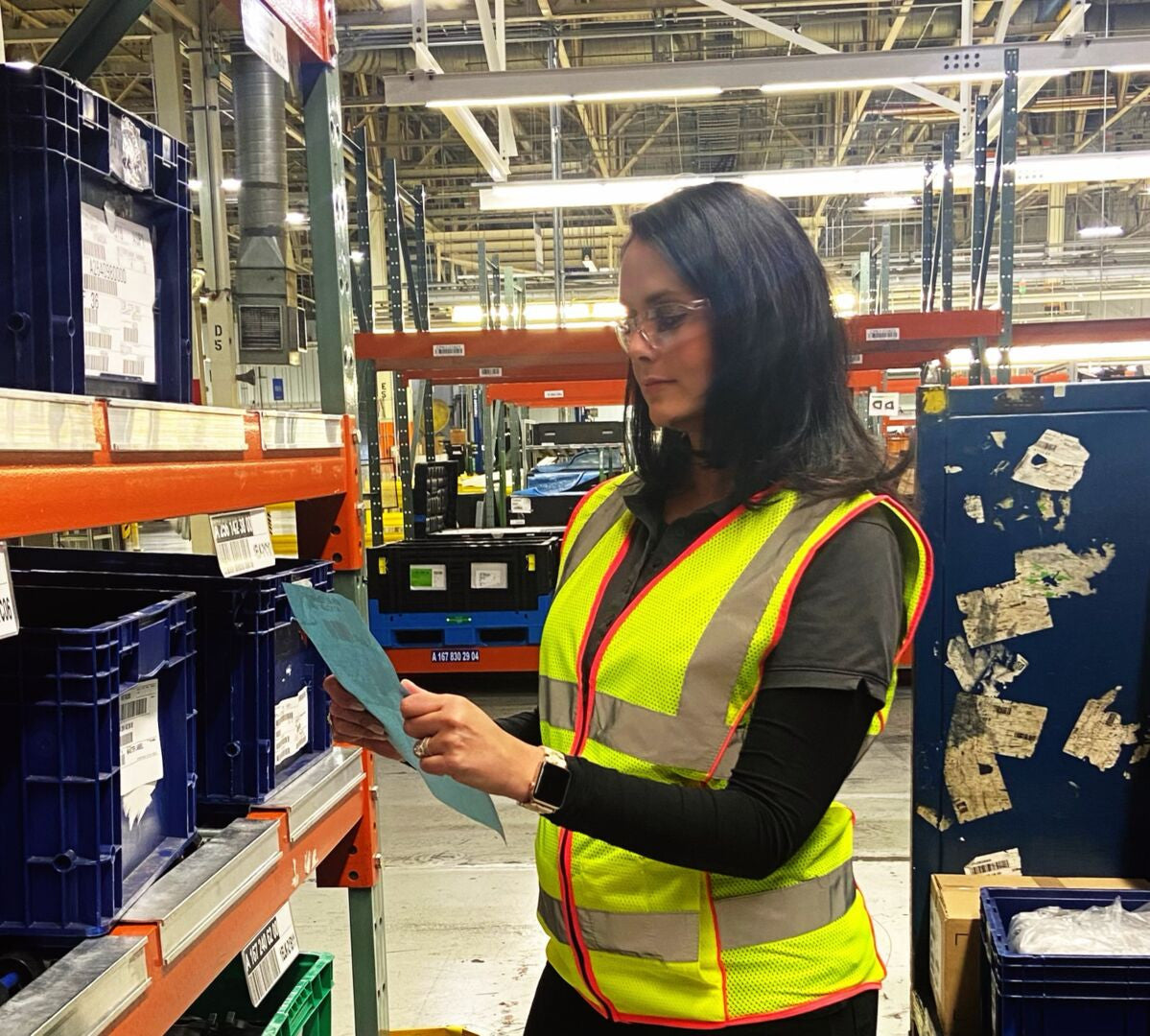 MCR Safety LVCL2ML - Hi-Vis Lime Safety Vest - 2 Inch Silver Reflective Stripes -Fitted for Women - Meets ANSI/ISEA 107 2020 Standard - Type R Class 2 Compliant - Breathable Safety Vest with Mesh Fabric — manufacturer image 4