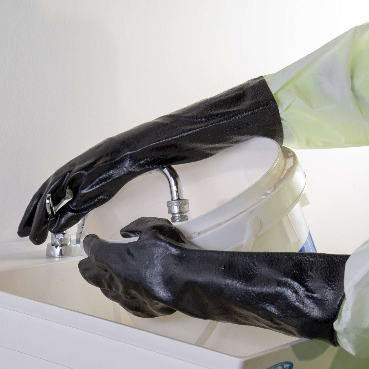 Cordova Black PVC, Rough Finish, Interlock Lined #5018R image 2