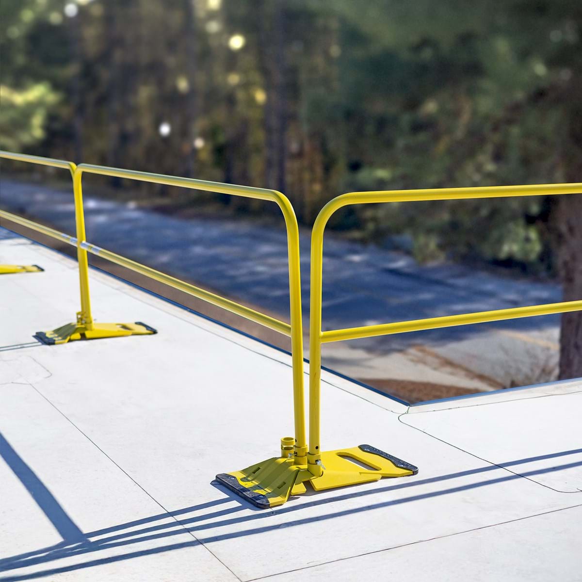 Tie Down 70792 Stack Pallet Kit - 11 Yellow 5 ft. Guardrails & 12 Socket Bases