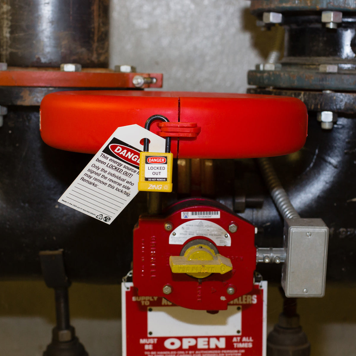 ZING Gate Valve Lockout, 10-13 In Wheel .. - official Zing product image 5