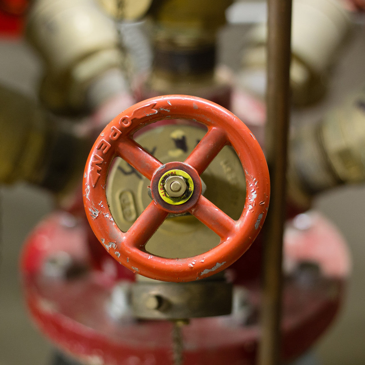 ZING Gate Valve Lockout - Adjustable. 1"-6.5", Plastic - official Zing product image 3