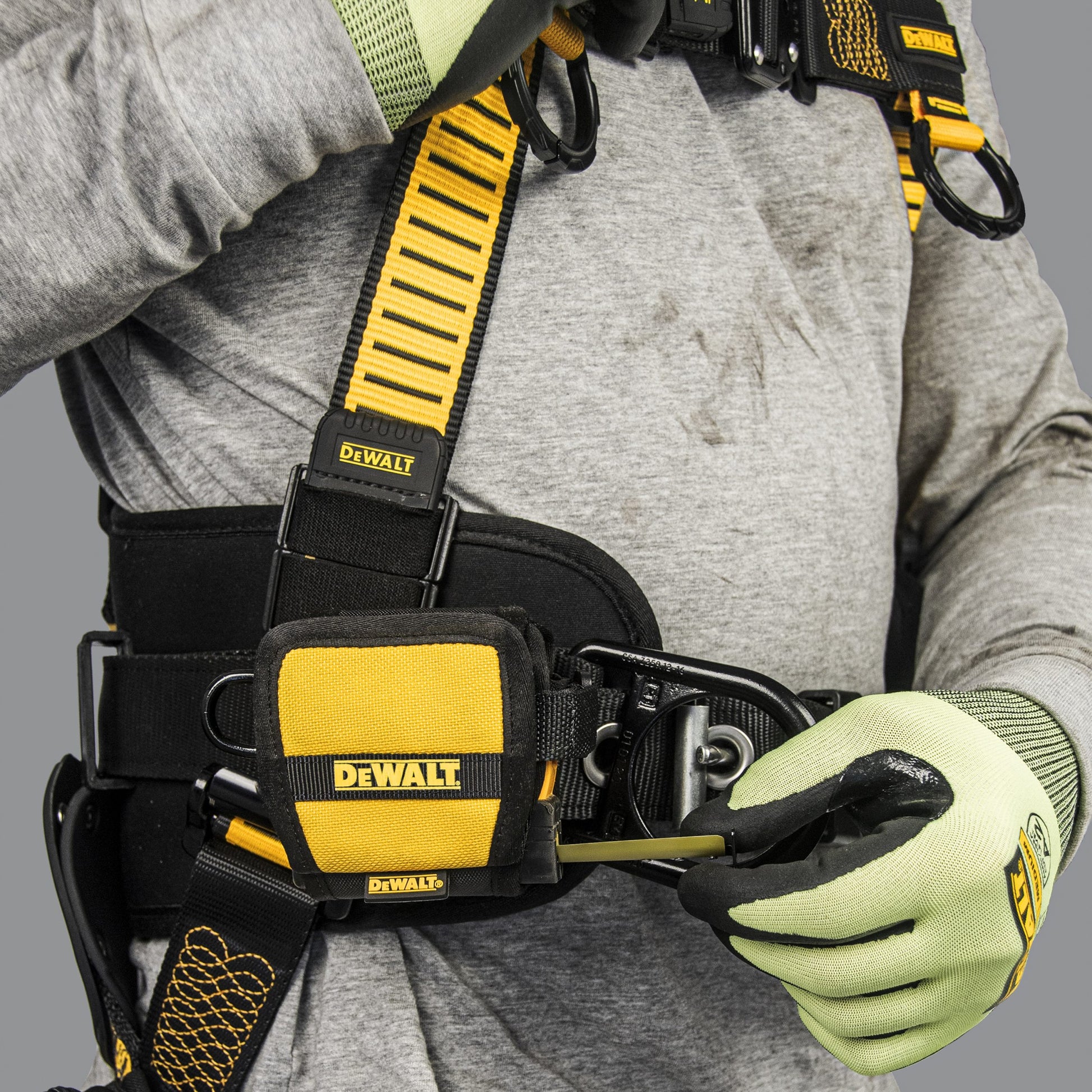 DXDP610200 DEWALT Tape Measure Holder