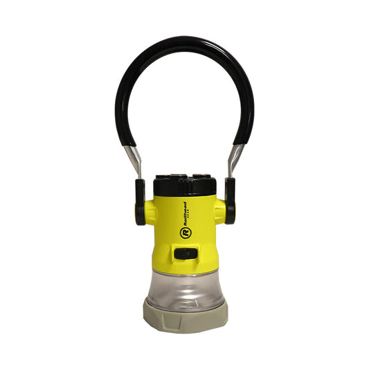 Trainman Lantern Clear LED With Magnet 3 C batteries included