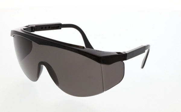MCR Safety SS1 - SS1 Series Safety Glasses - Wrap-Around Lens Design - Built-In Side Shields - Extendable Length Spatula Temples — manufacturer image 2