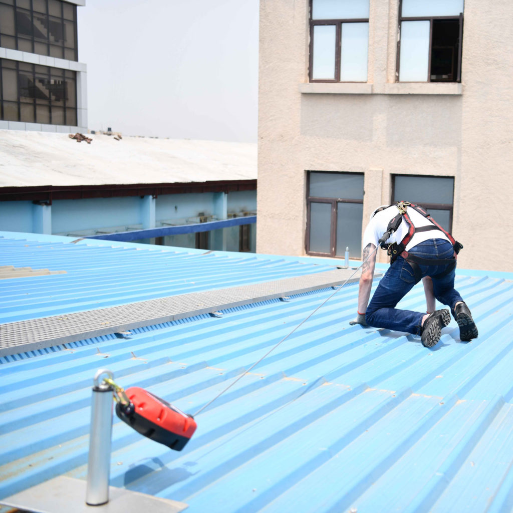 KStrong® BRUTE™ LE 25 ft. Cable Leading Edge SRL with Swivel Snap Hook. Includes Installation Carabiner and Tagline (ANSI)