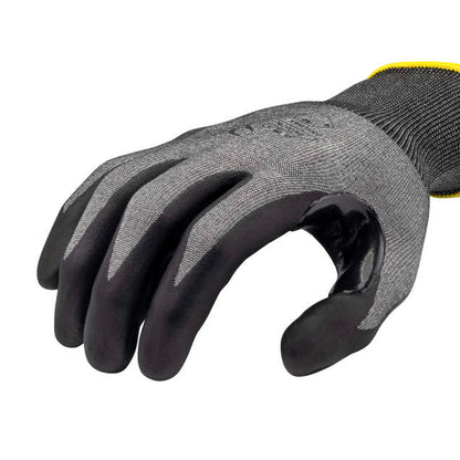 Radians RWG579 HPPE/Tungsten Shell A6 Cut Level Foam Nitrile Dotted Palm Dip