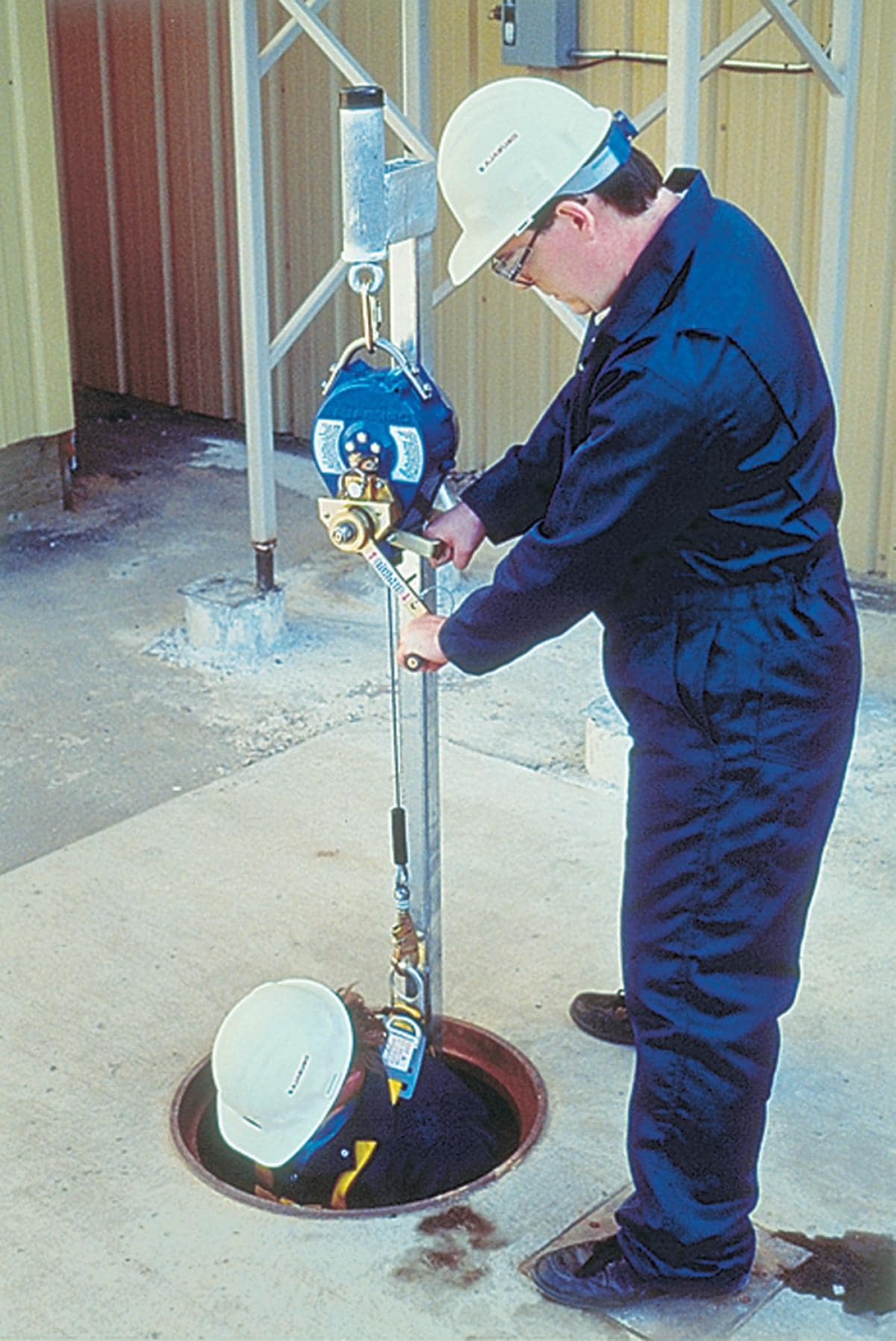 3M™ DBI-SALA® Lad-Saf™ Ladder Anchor Post with Removable Extension 6116026, Galvanized Steel